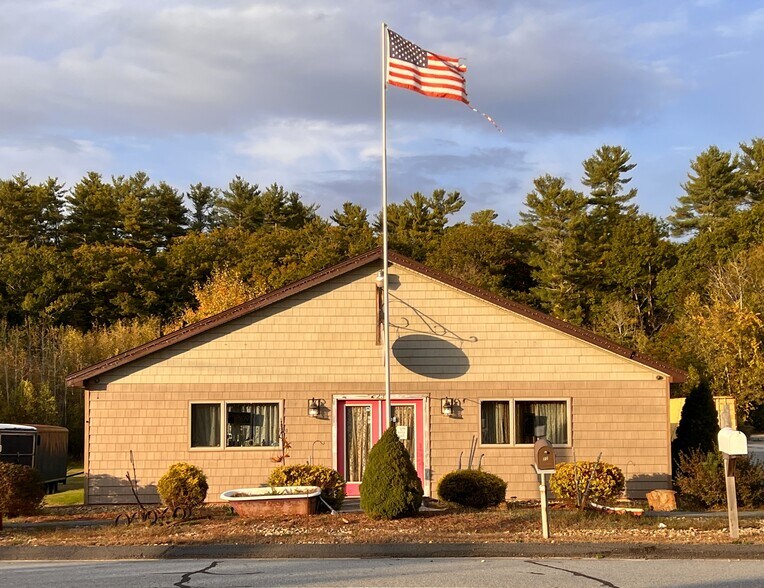 Primary Photo Of 23 Roosevelt Trl S, Casco Manufacturing For Lease