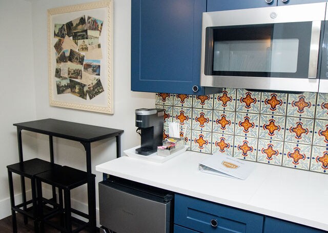 More Photos Of 62 Cuna St, Saint Augustine Storefront Retail Residential For Sale