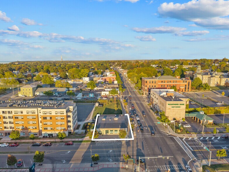 More Photos Of 91 E 1st St, Oswego Office For Sale