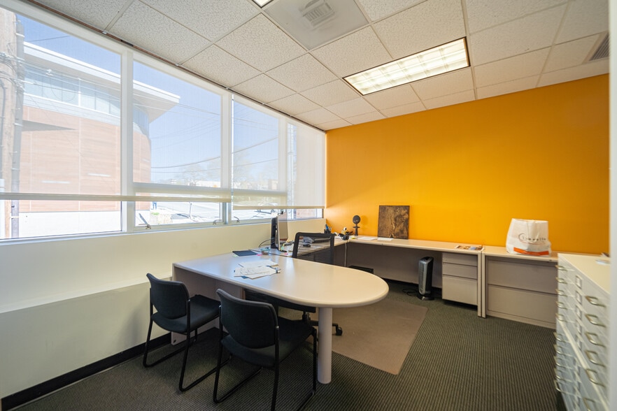 More Photos Of 409-411 Manville Rd, Pleasantville Medical For Sale