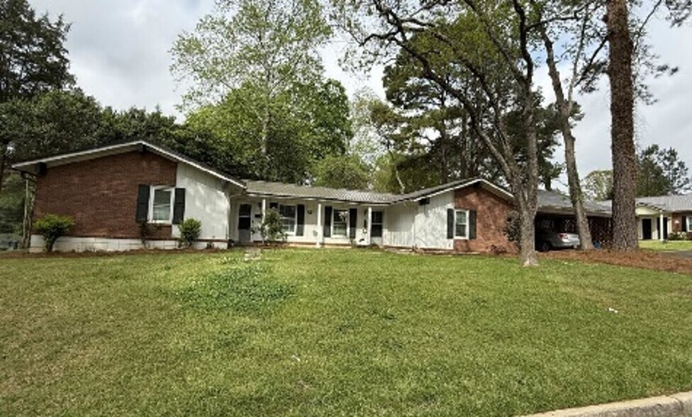 More Photos Of , Macon-Bibb Multifamily For Sale