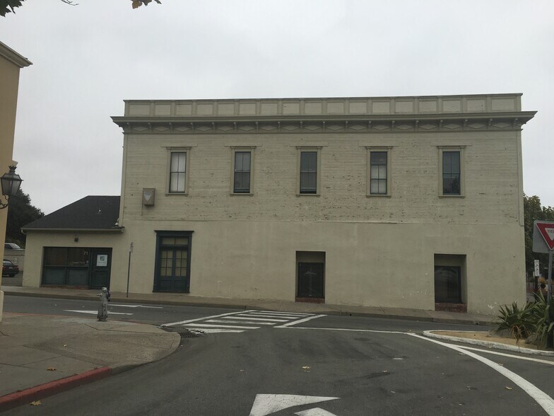 More Photos Of 486 Alvarado St, Monterey Storefront Retail Office For Lease