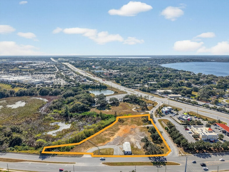 More Photos Of 1033 Hooks St, Clermont Warehouse For Sale