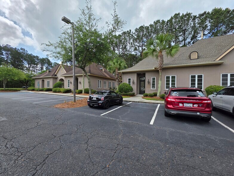 More Photos Of 300 New River Pky, Hardeeville Medical For Lease