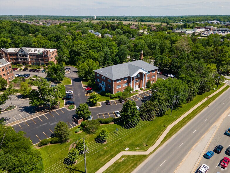 More Photos Of 20646 S Abbey Wood Ct, Frankfort Office For Sale
