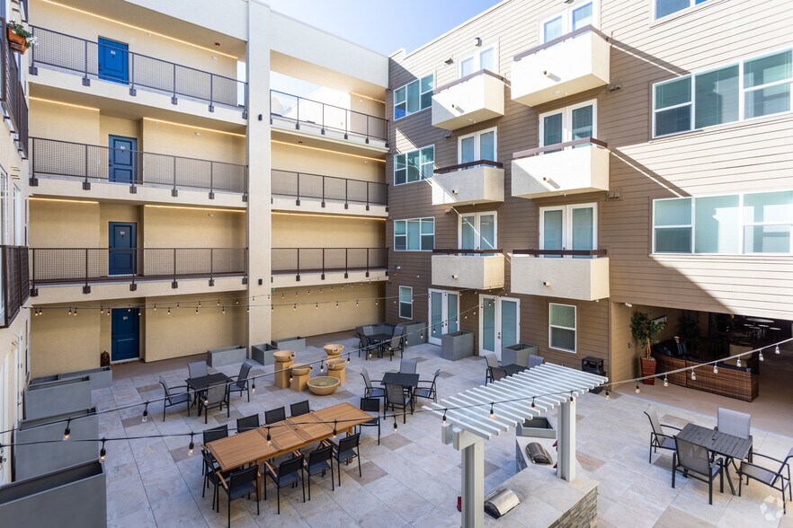 More Photos Of 1125 Avenue of the Oaks, Sparks Apartments For Lease