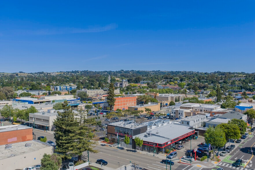 More Photos Of 1025 A St, Hayward Restaurant For Lease