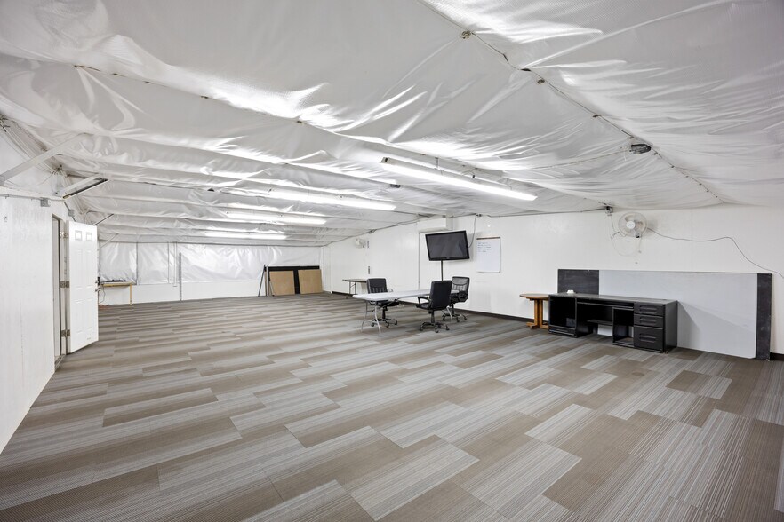 More Photos Of 11814 Debonair Rd NE, Moses Lake Warehouse For Lease