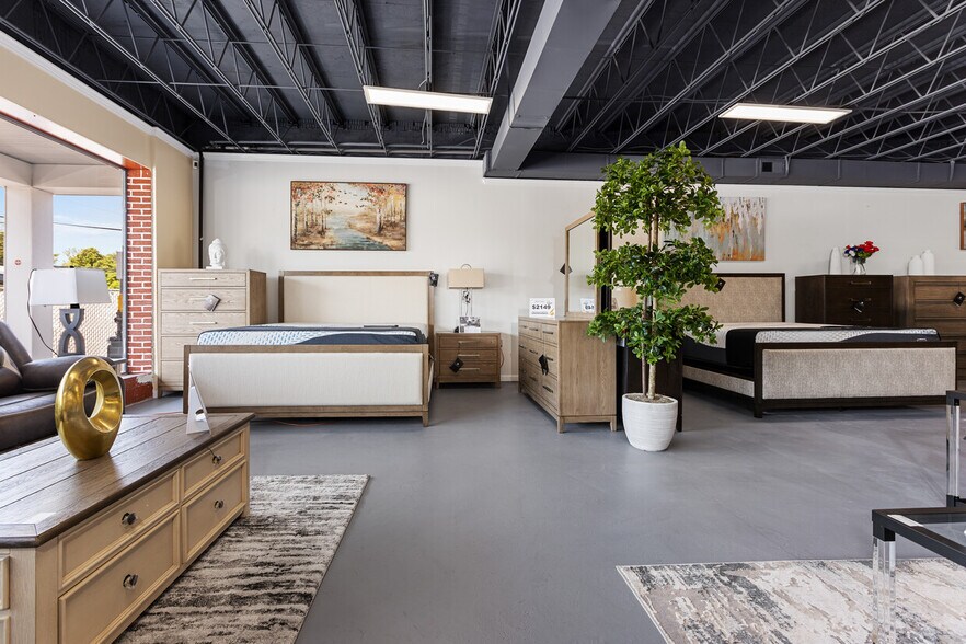 More Photos Of 2926 Mountain Rd, Pasadena Storefront Retail Office For Sale