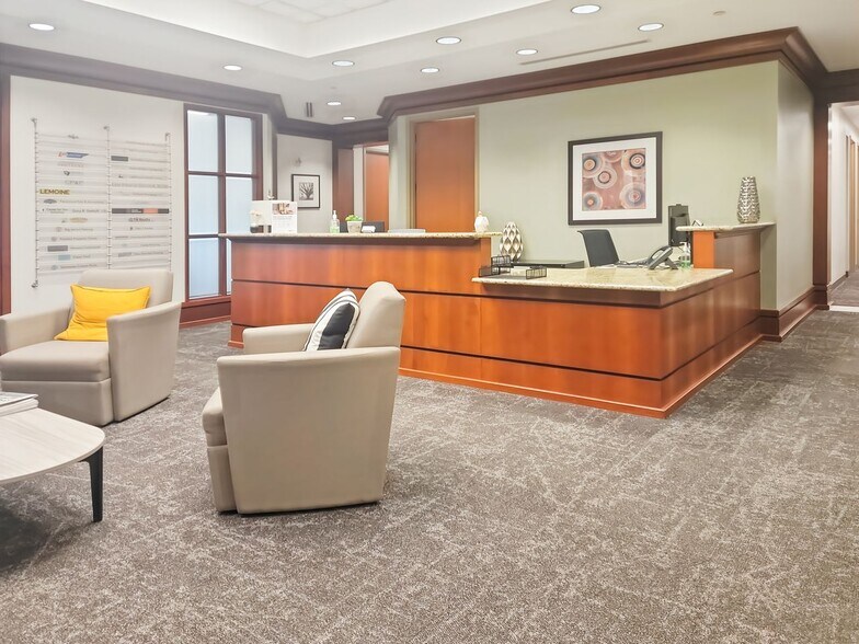 More Photos Of 2550 Meridian Blvd, Franklin Coworking Space