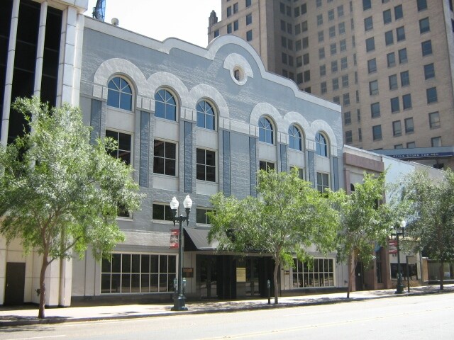 More Photos Of 415 Texas St, Shreveport Office For Lease