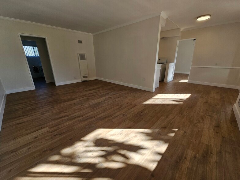 More Photos Of 275 S Marengo Ave, Pasadena Apartments For Sale