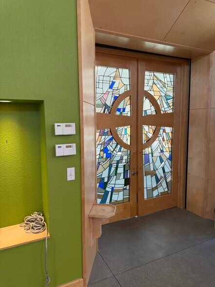 More Photos Of 1784 N Aaron Dr, Tooele Office For Sale