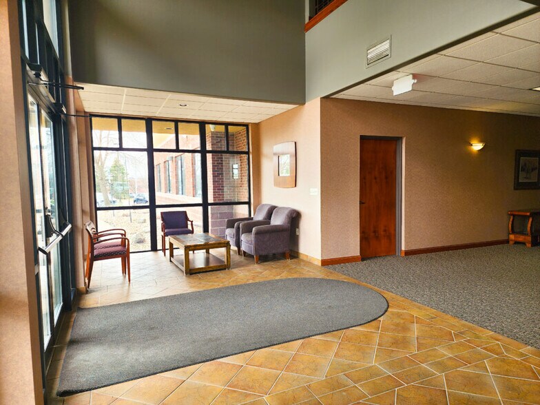 More Photos Of 5101 S Nevada Ave, Sioux Falls Office For Lease