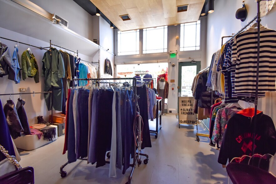 More Photos Of 2104 18th St NW, Washington Storefront Retail Residential For Lease