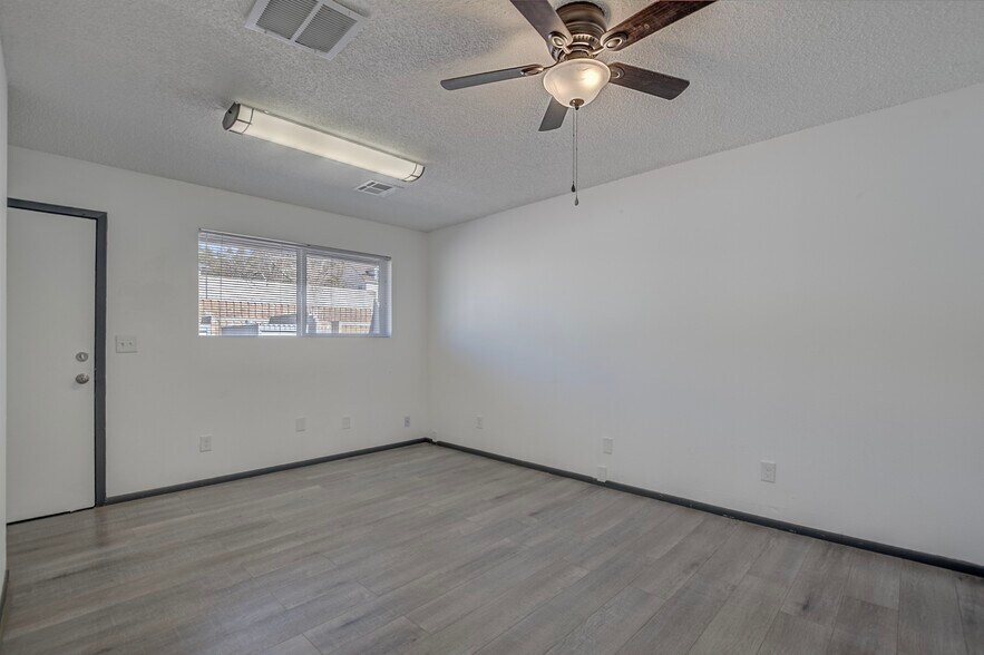 More Photos Of 408 W Main St, Payson Freestanding For Sale