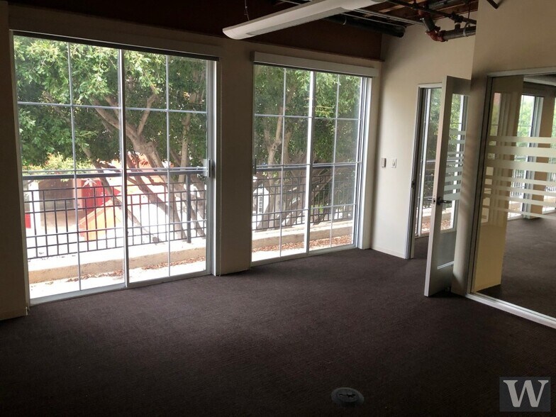 More Photos Of 1442 2nd St, Santa Monica Office For Lease