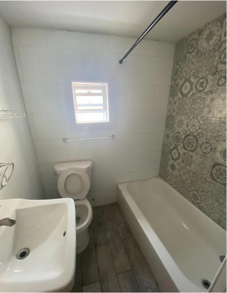 More Photos Of 2516 Frankford Ave, Philadelphia Apartments For Lease
