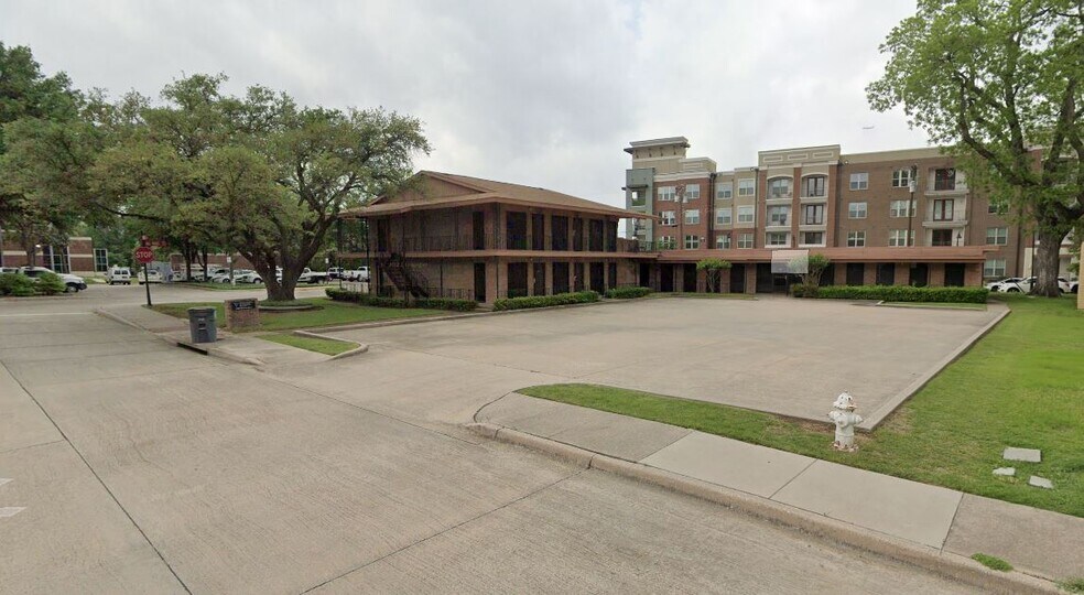 More Photos Of 12803 Demetra Dr, Farmers Branch Office Residential For Lease