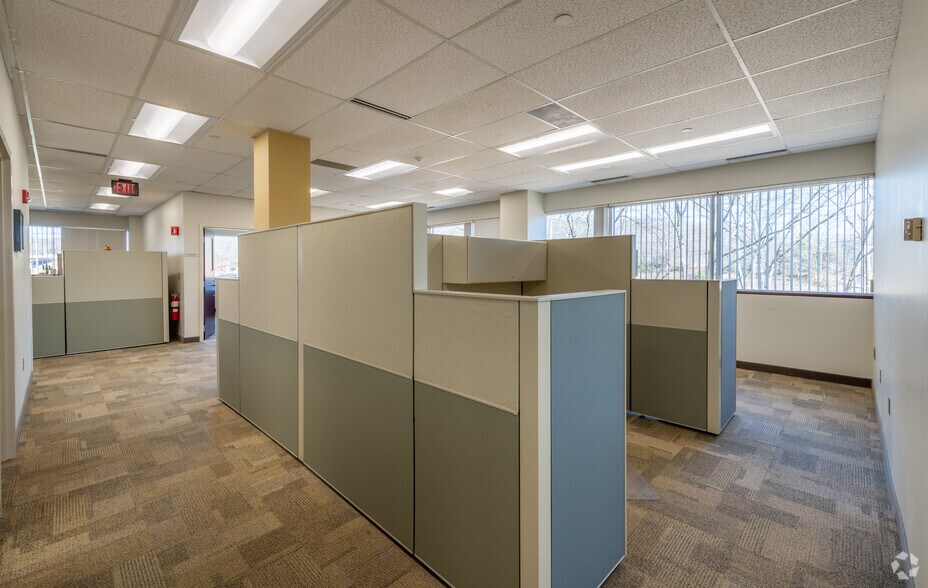 More Photos Of 50 Washington St, Westborough Office For Lease