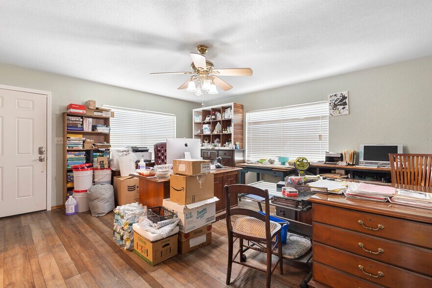 More Photos Of 4630 US Highway 17, De Leon Springs Restaurant For Sale