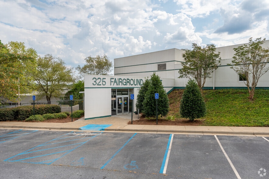 More Photos Of 325 S Fairground St, Marietta Office For Sale