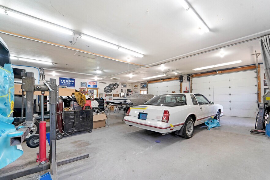 More Photos Of W12203 Highway 23, Ripon Auto Repair For Sale