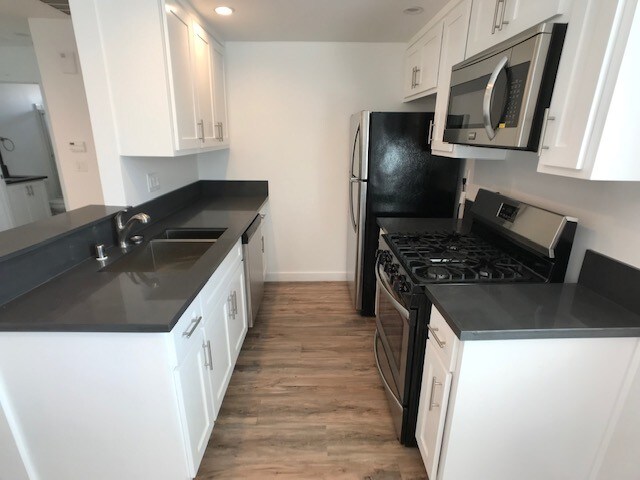 More Photos Of 601 N Normandie Ave, Los Angeles Apartments For Sale