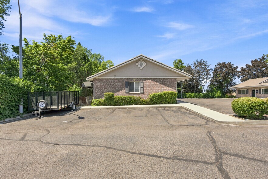 More Photos Of 1372 S 740 E, Orem Office For Lease