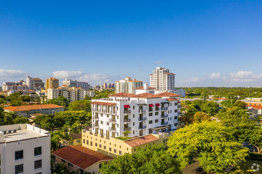 More Photos Of 1091 Galiano St, Coral Gables Apartments For Sale