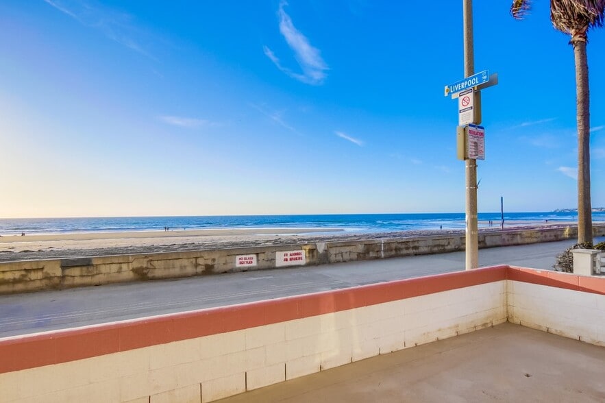 More Photos Of 3449 Ocean Front Walk, San Diego Apartments For Sale