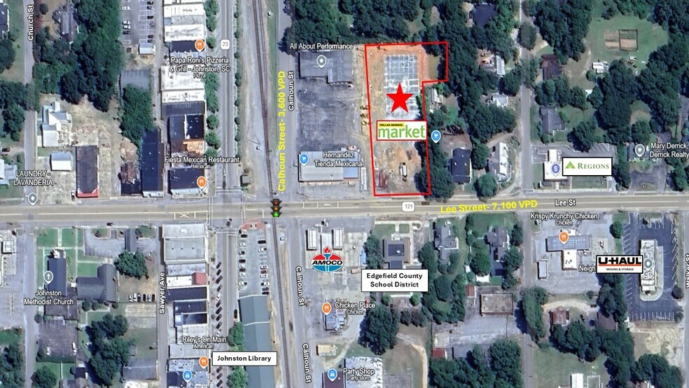 More Photos Of 424 Lee St, Johnston Storefront For Sale