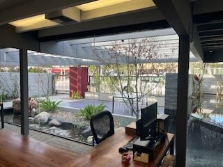More Photos Of 296 Redondo Ave, Long Beach Office For Sale