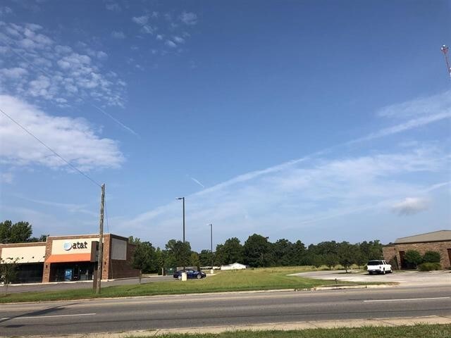 More Photos Of 614 N Main St, Atmore Land For Sale