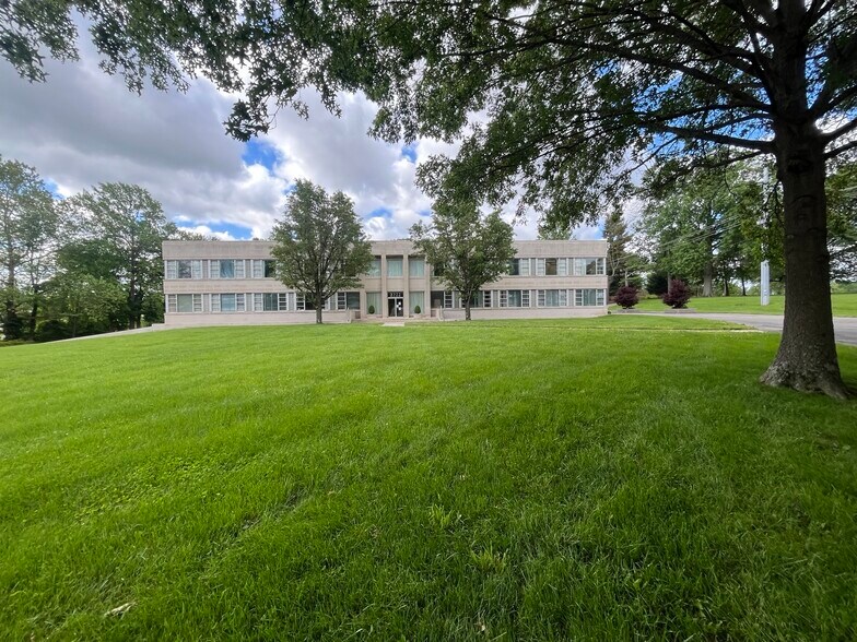 Primary Photo Of 2222 8th St, Bedford Office Residential For Sale