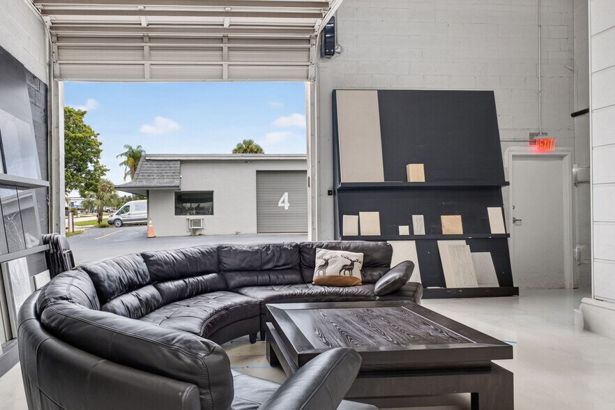 More Photos Of 1334 S Killian Dr, Lake Park Warehouse For Sale