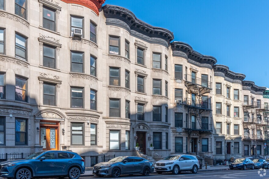 More Photos Of 1518 Bedford Ave, Brooklyn Apartments For Sale