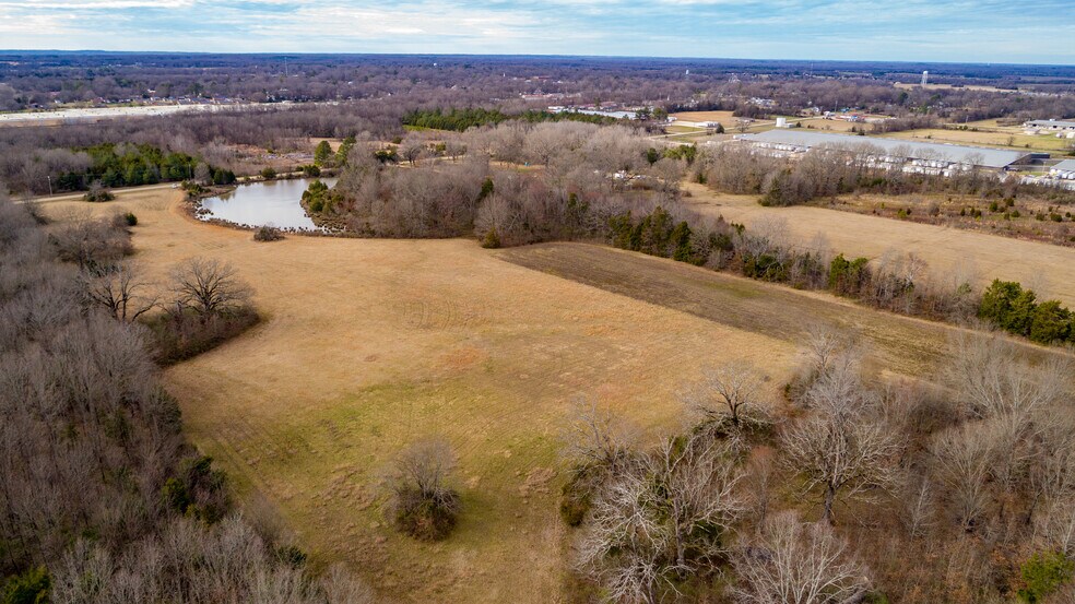 More Photos Of Tract 1 S Carter Industrial Dr, Okolona Land For Sale