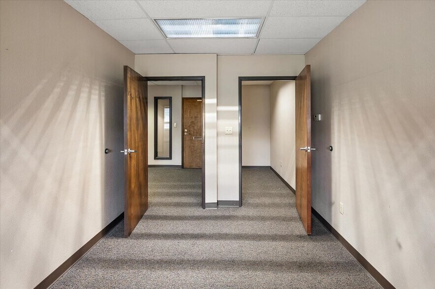 More Photos Of 2850 W Serendipity Cir, Colorado Springs Medical For Sale