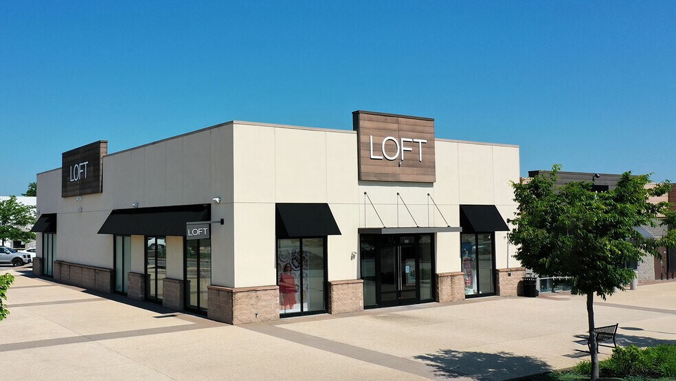 More Photos Of 6226 W Manchester Mall, York Unknown For Lease