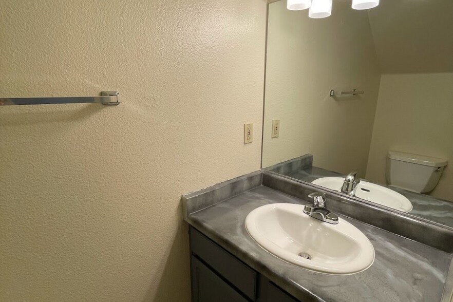 More Photos Of 3905 Pheasant Dr, Carson City Multifamily For Sale