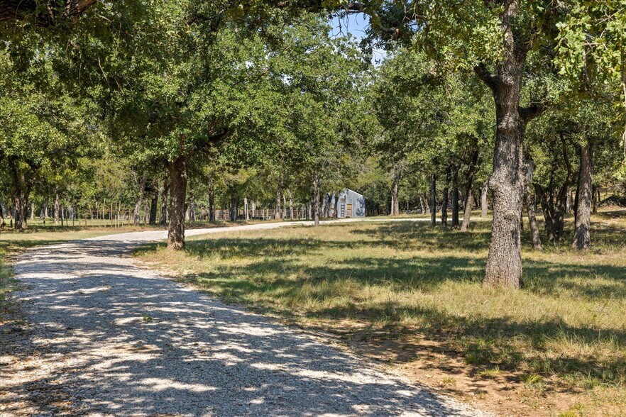 More Photos Of 11230 Light Rd, Lipan Land For Sale