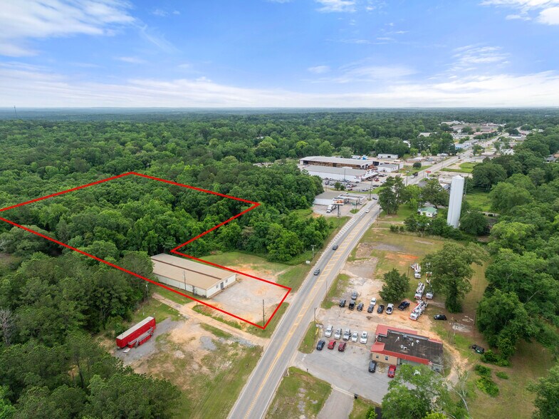 More Photos Of 19850 N 3rd St, Citronelle General Retail For Sale