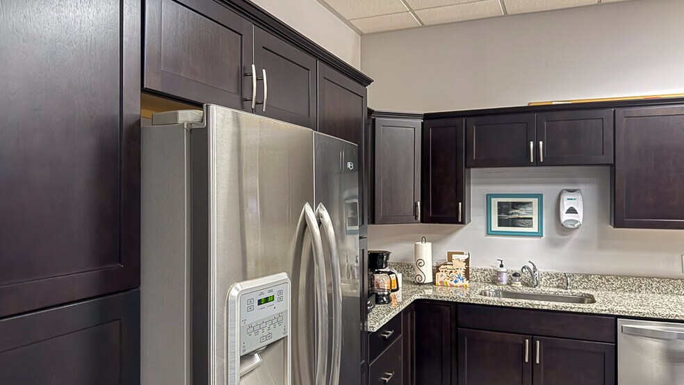 More Photos Of 694 Greyback Rd, Summerville Industrial For Sale