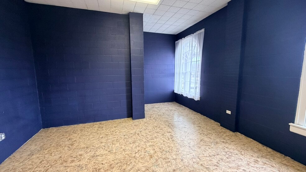 More Photos Of 801 W Franklin Blvd, Gastonia Religious Facility For Sale