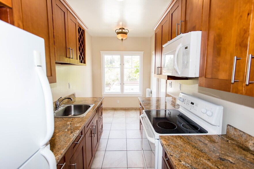 More Photos Of 22 Domingo Ave, Berkeley Apartments For Sale