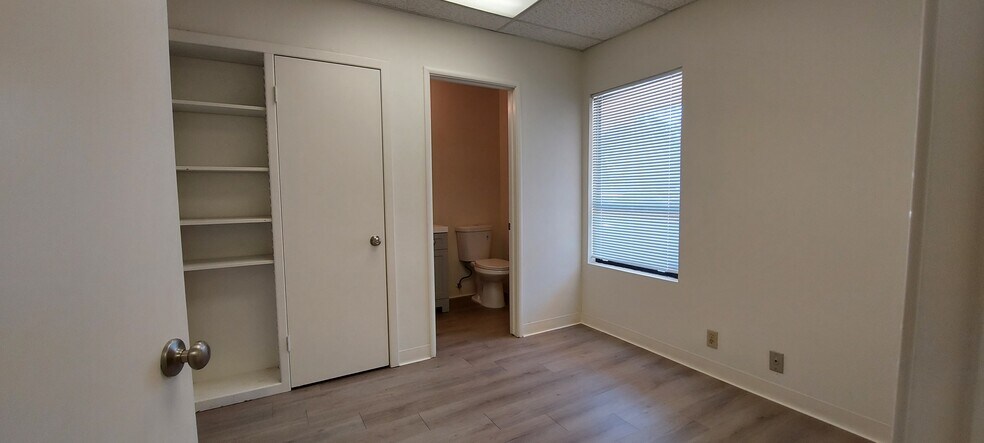 More Photos Of 367 Del Norte Ave, Yuba City Office For Lease