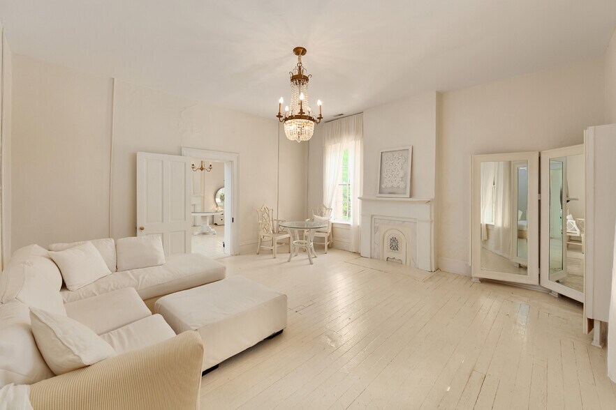 More Photos Of 204 E Deaderick St, Jackson Land For Sale