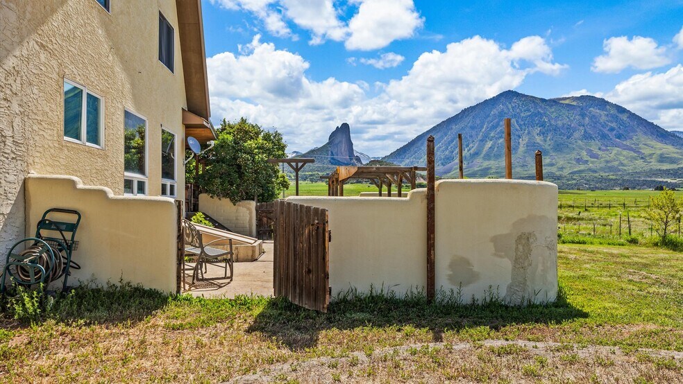 More Photos Of 41990 Cottonwood Creek Rd, Crawford Apartments For Sale