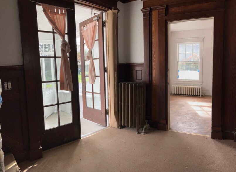 More Photos Of 54 Parkwood Blvd, Hudson Apartments For Sale
